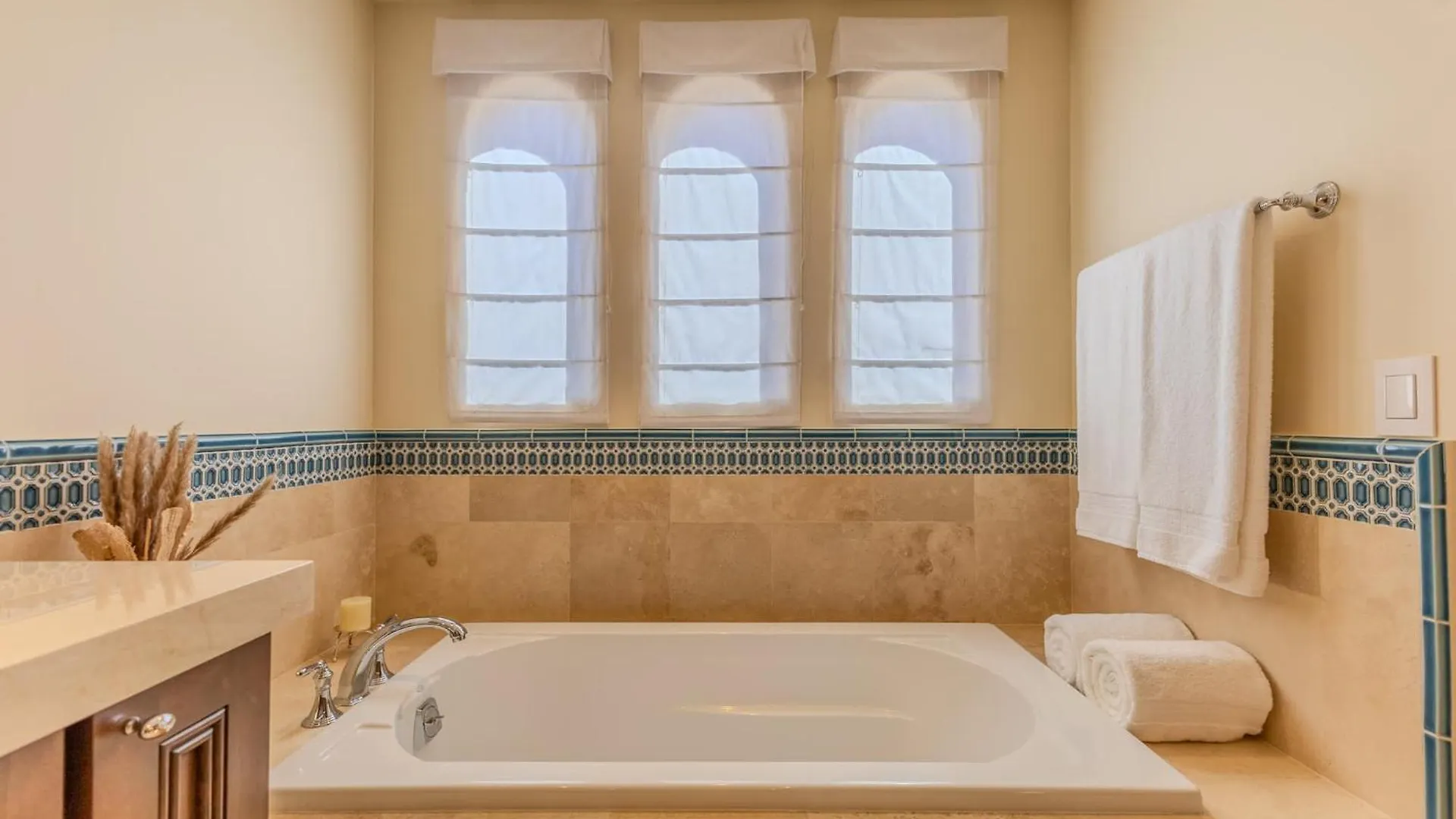 Luxe Villa Retreat At Rancho San Lucas كابو سان لوكاس